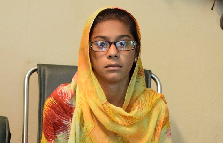 Najma Nazir PreOp Pics (5) aa