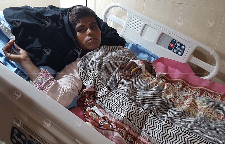 Zahra Bibi PostOP Pics (6) aa