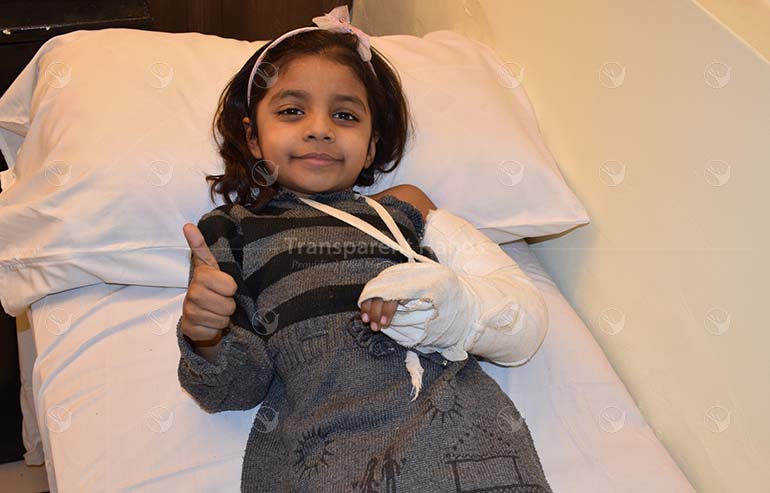 Amina Khizer PostOP Pics (17)a