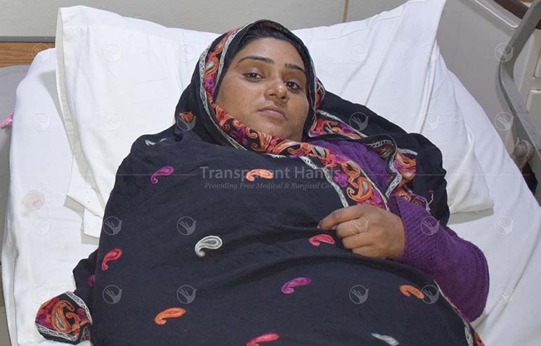 Razia Tariq PreOP VIDs and Pics (11) a