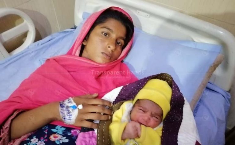 Abida Parvin Post Image (1)