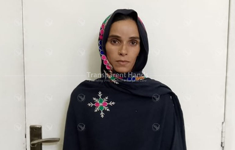 Uzma bibi pre image